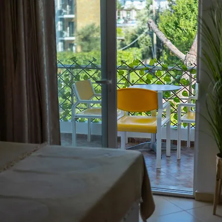 Shafeti Ксамил